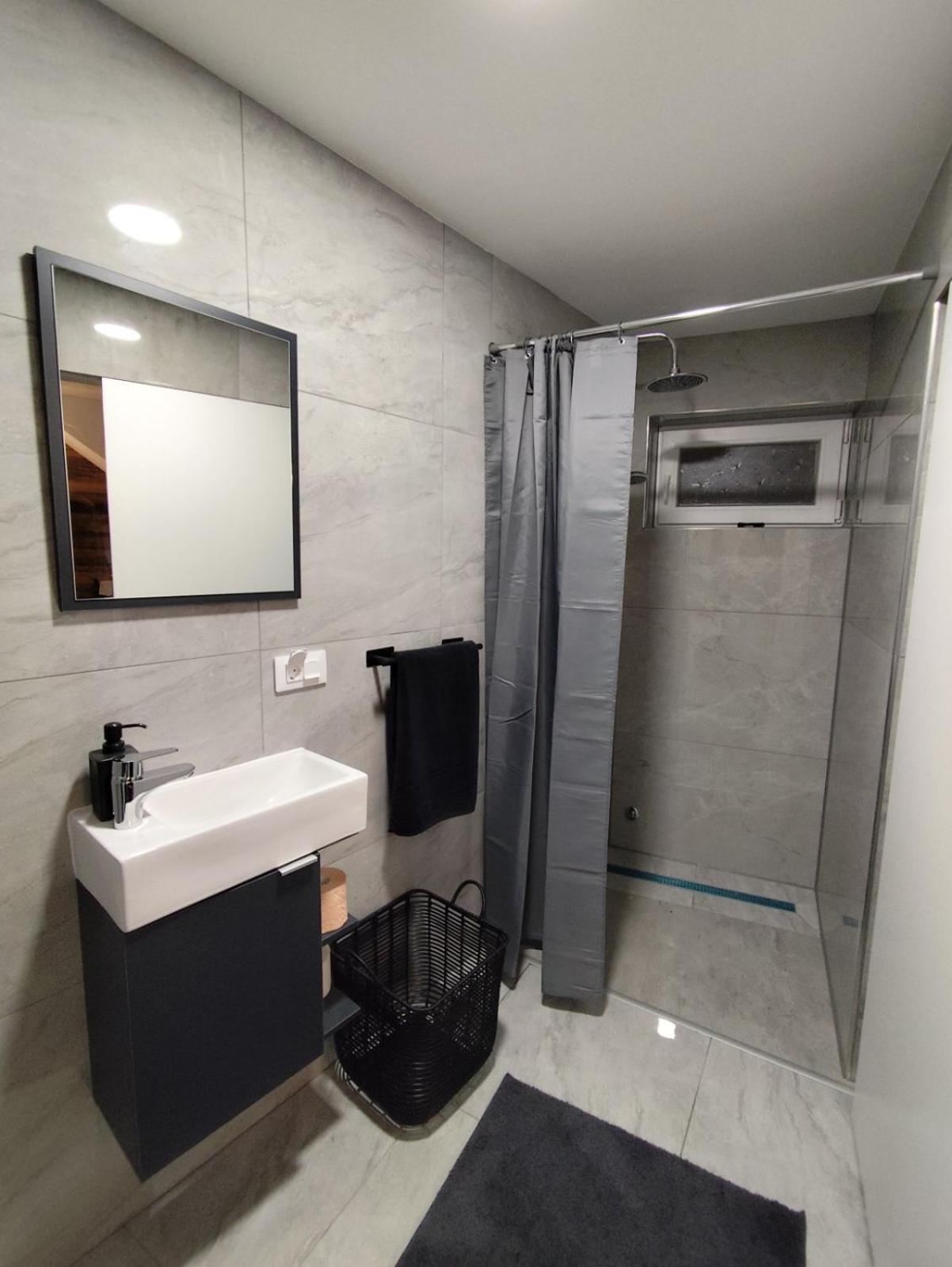 Oniks Appartement Lipik Buitenkant foto